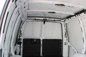 2025 Chevrolet Express 3500