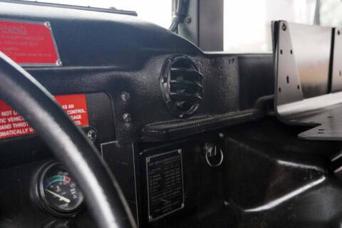 2008 AM General Hummer