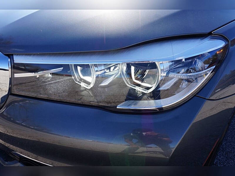 2017 BMW 7 Series 740i