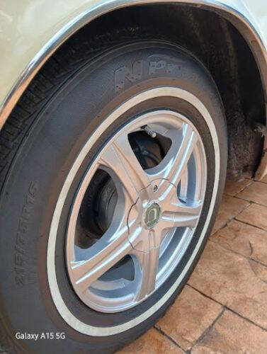 1966 Ford Thunderbird