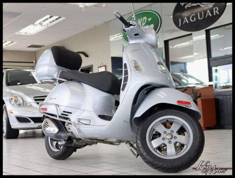 2006 Vespa GTS250IE
