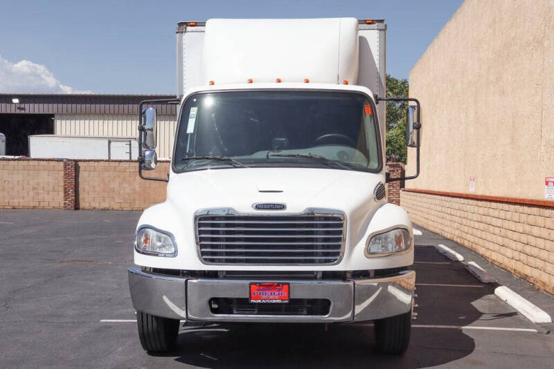 2016 Freightliner M2 106