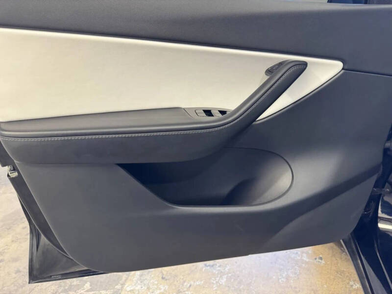 2021 Tesla Model Y Standard Range