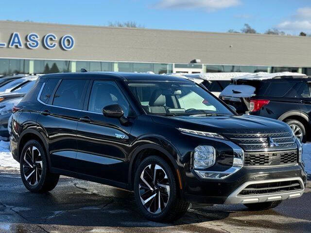 2023 Mitsubishi Outlander PHEV SE