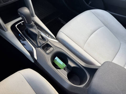 2022 Toyota Corolla Cross LE