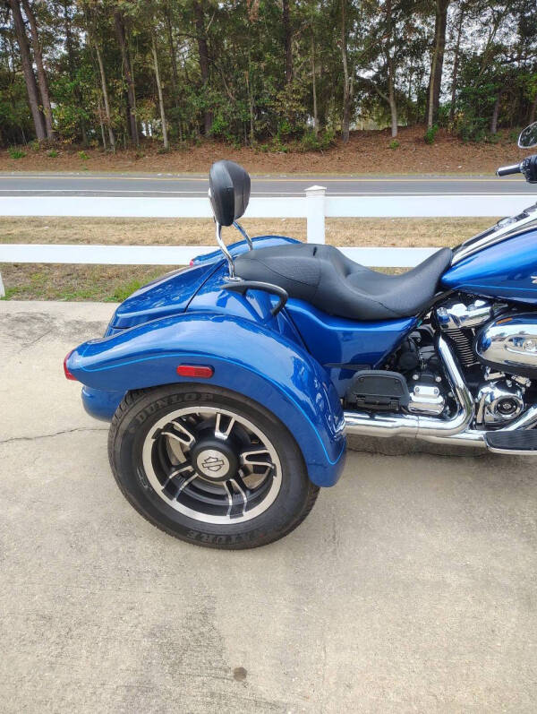 2022 Harley-Davidson Freewheeler