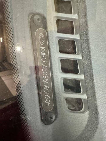 2005 Hyundai Accent GLS