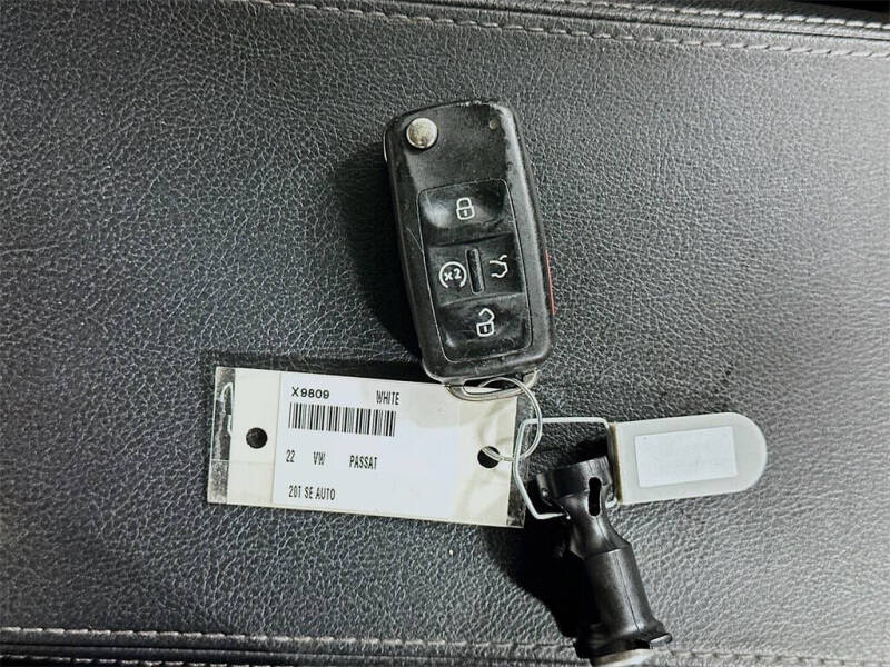 2022 Volkswagen Passat SE