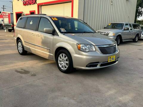 2016 Chrysler Town and Country for sale at Auto Corner Inc in Dallas TX