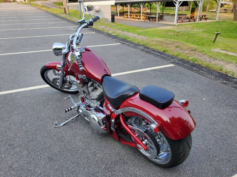 2005 Red Horse Softail