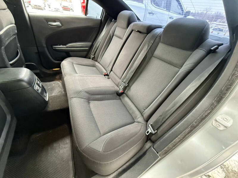 2016 Dodge Charger SXT