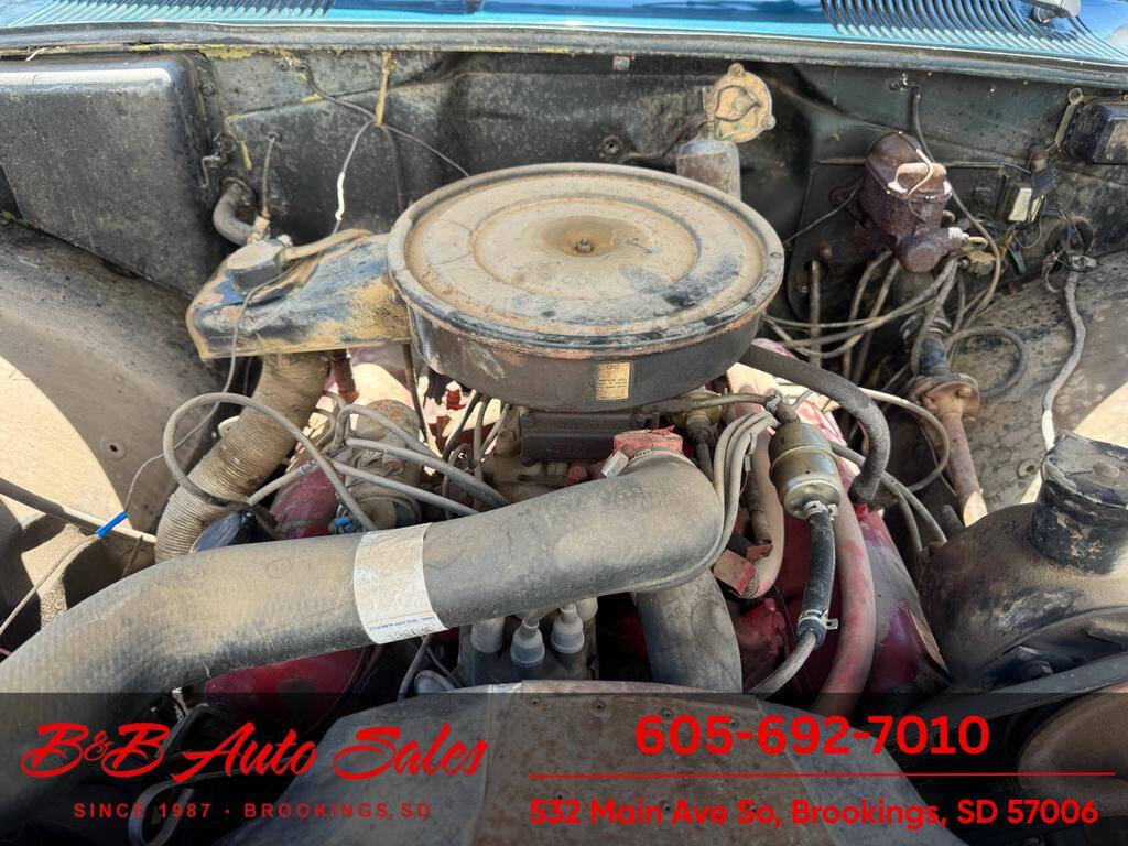1970 International 1100 21