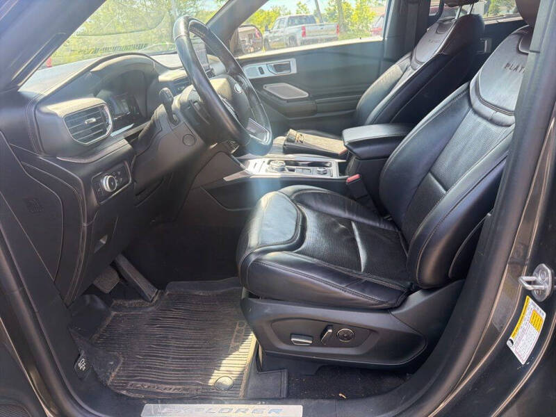 2020 Ford Explorer Platinum