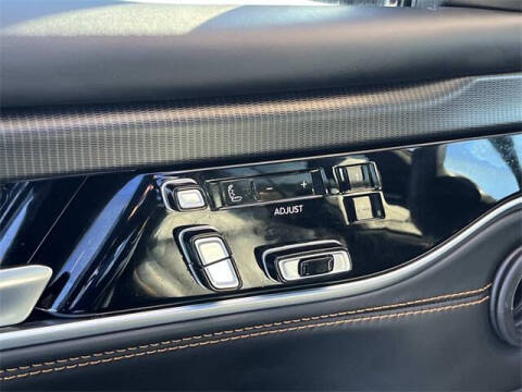 2024 Jeep Grand Wagoneer L Series III