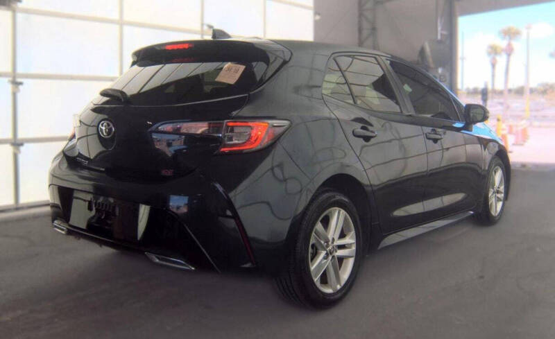 2020 Toyota Corolla Hatchback SE