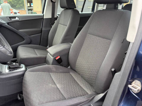 2012 Volkswagen Tiguan SE 4Motion
