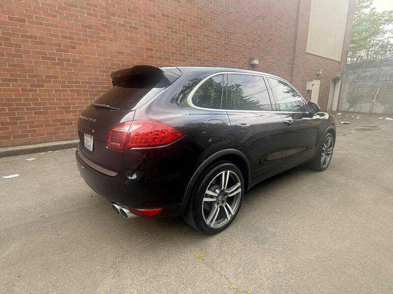 2012 Porsche Cayenne Tiptronic