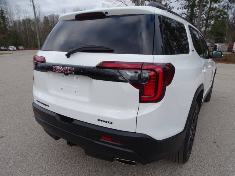 2022 GMC Acadia SLE