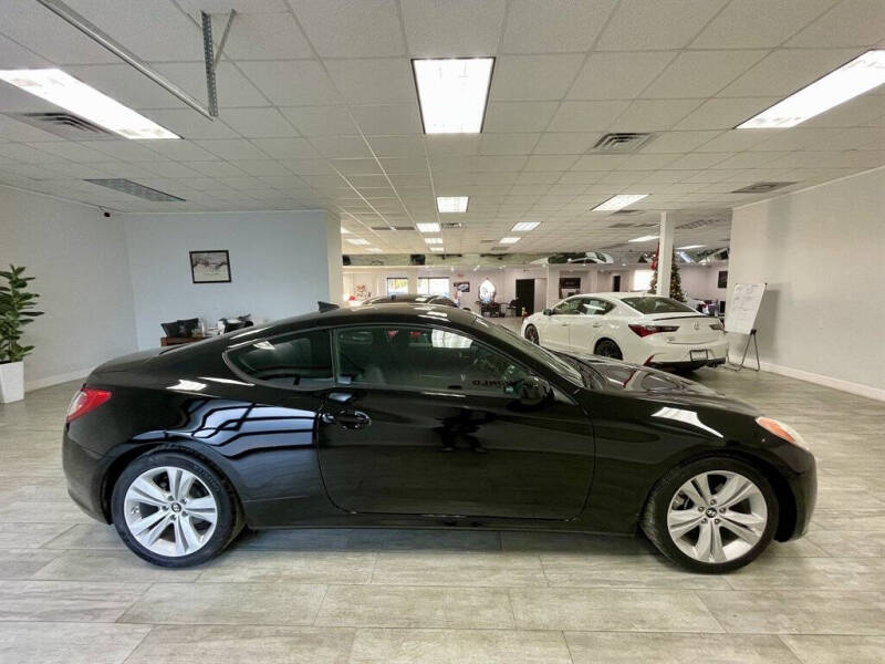 2011 Hyundai Genesis Coupe