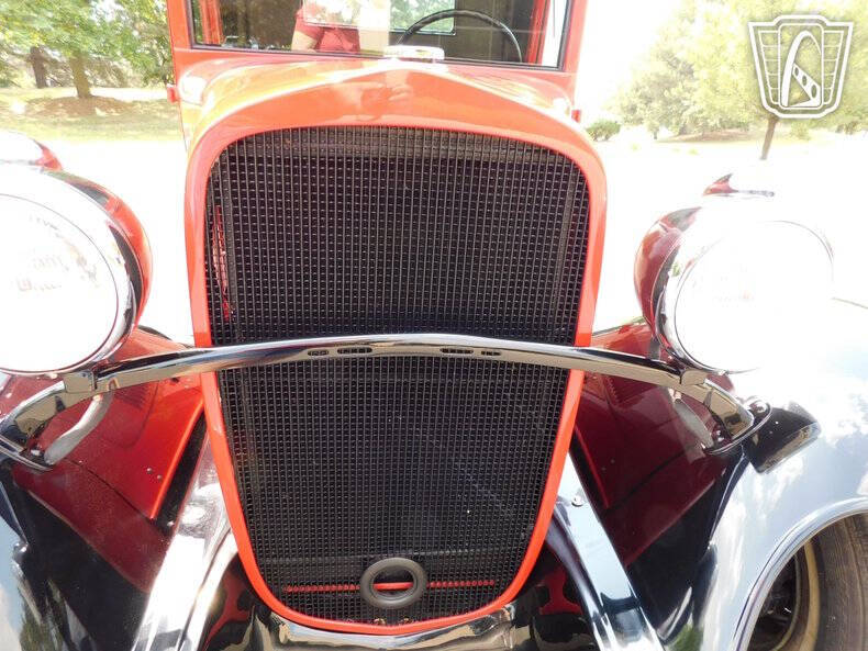 1933 Chevrolet Apache