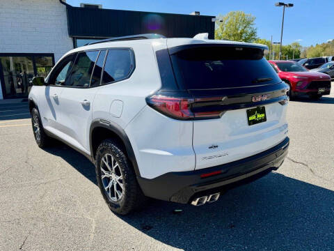 2026 GMC Acadia AT4