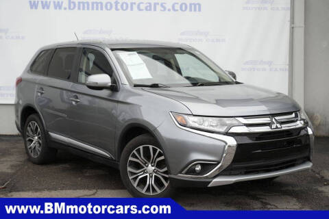 2016 Mitsubishi Outlander SE