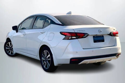 2022 Nissan Versa SV