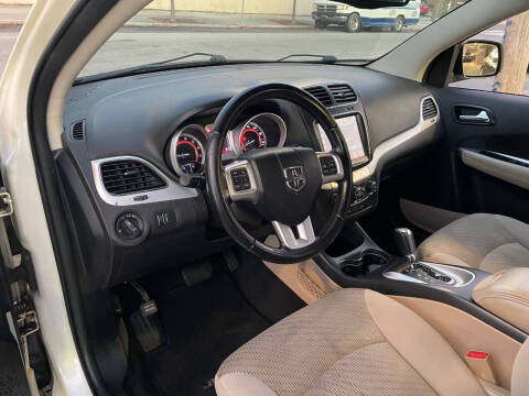 2012 Dodge Journey SXT