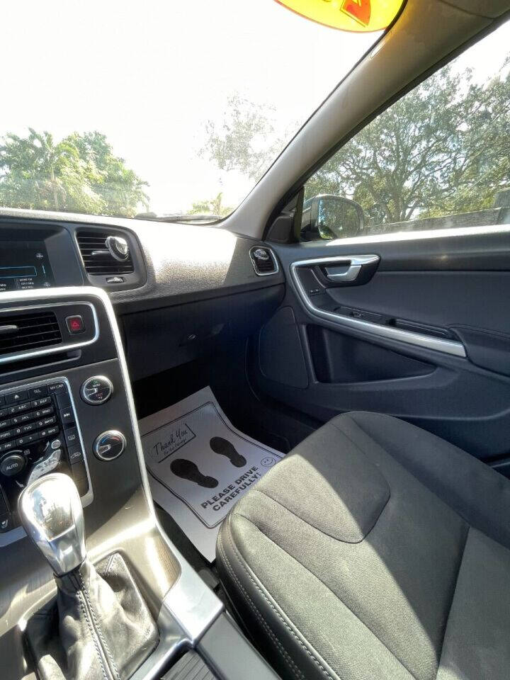 2013 VOLVO S60 Sedan - $5,475