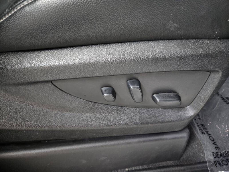 2020 GMC Yukon XL SLT