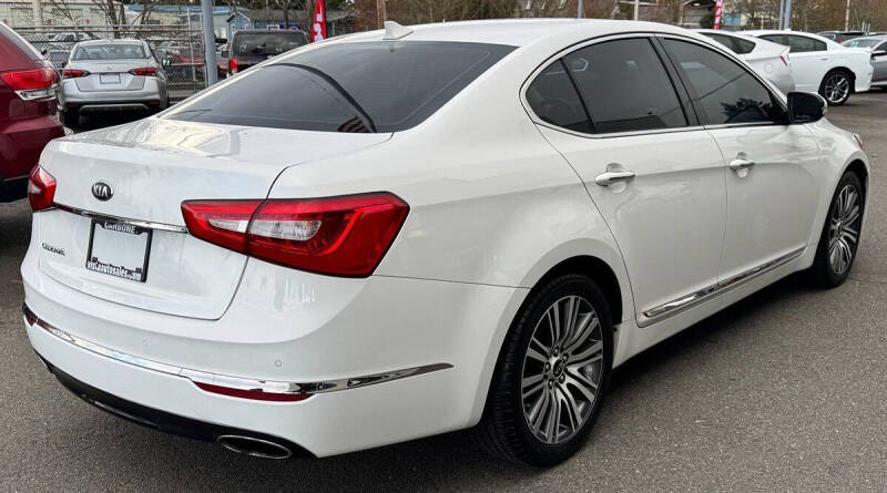 2014 Kia Cadenza Premium