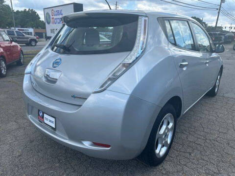 2011 Nissan LEAF SV