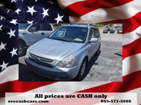 2007 Kia Sedona for sale at SOUTHERN CAR EMPORIUM in Knoxville TN