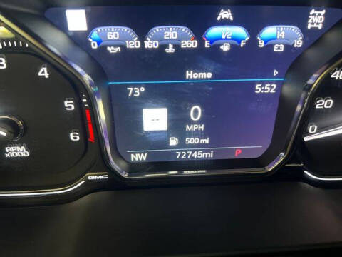 2021 GMC Yukon SLT