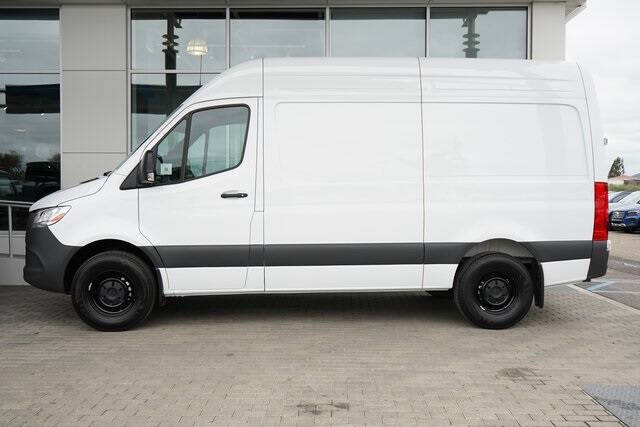 2025 Mercedes-Benz Sprinter 2500