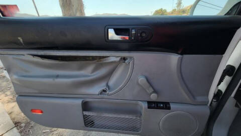 2001 Volkswagen New Beetle GL