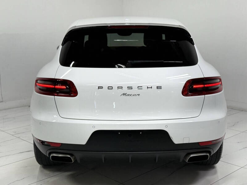 2018 Porsche Macan