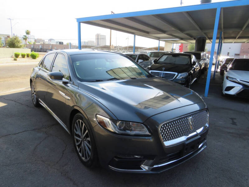 2017 Lincoln Continental Select