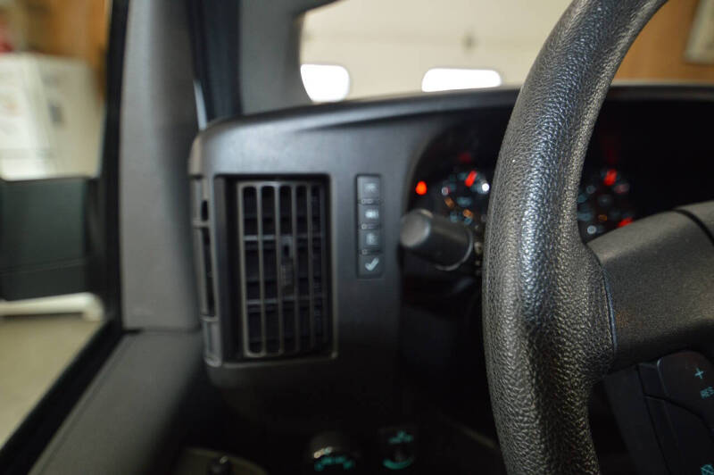 2024 Chevrolet Express 2500