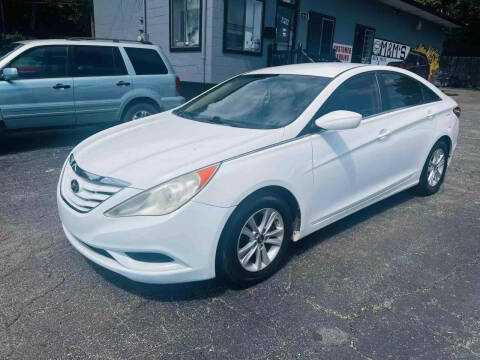 2013 Hyundai Sonata for sale at M&M's Auto Sales & Detail in Kansas City KS