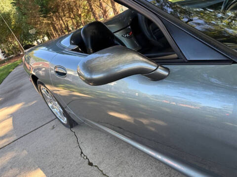 2004 Chevrolet Corvette