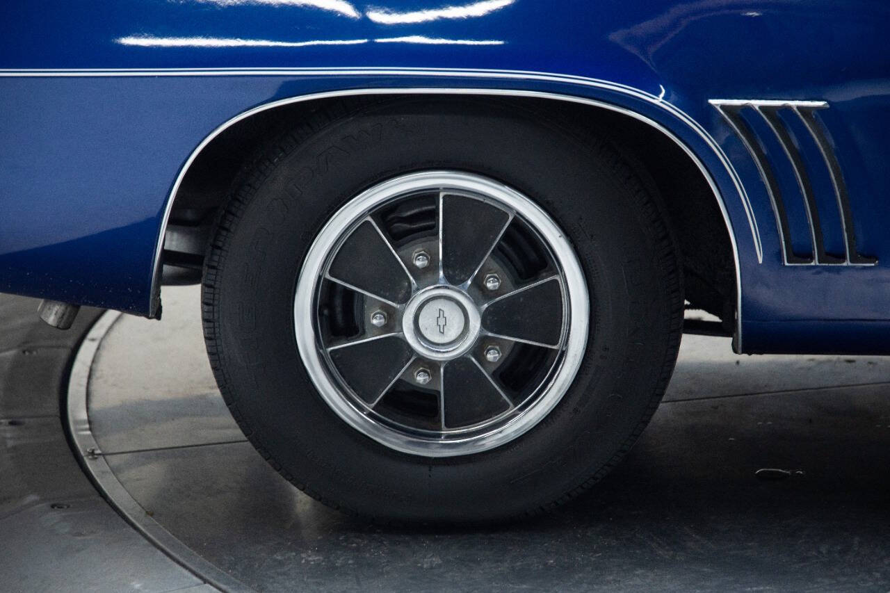1969 Chevrolet Camaro 23