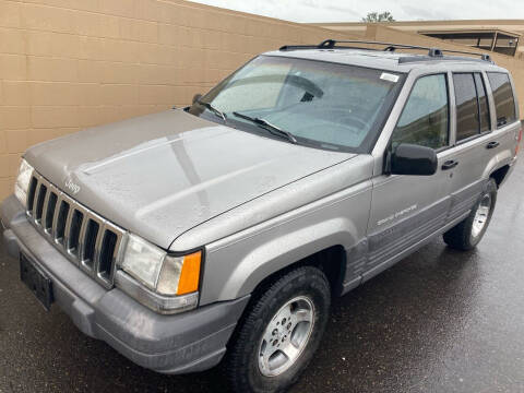 1997 Jeep Grand Cherokee for sale at Blue Line Auto Group in Portland OR