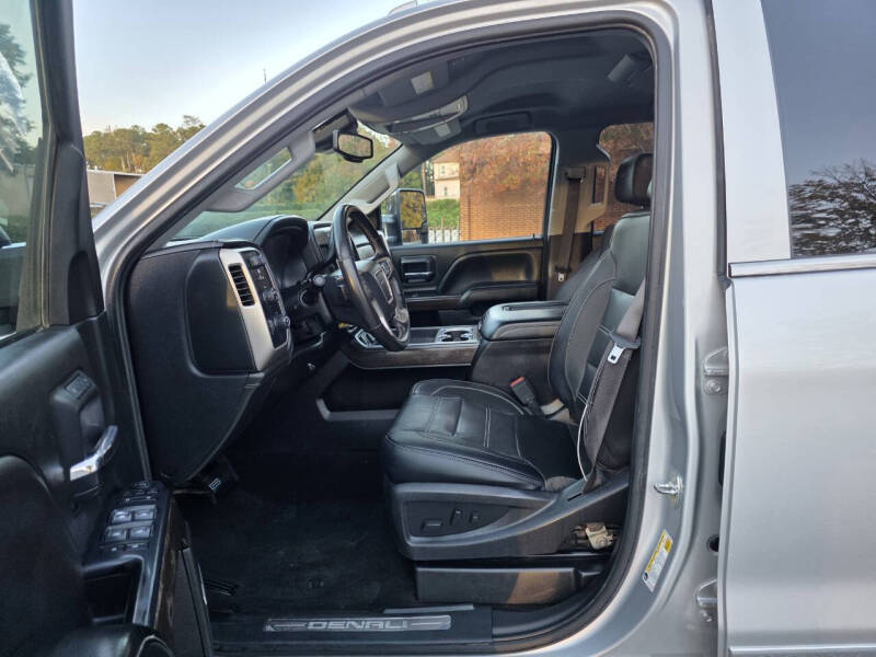 2017 GMC Sierra 3500HD Denali
