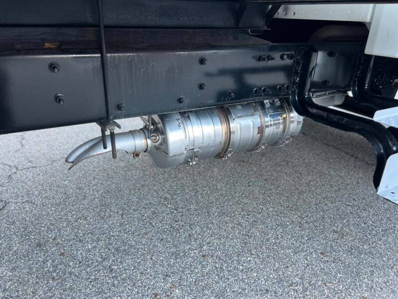 2020 Freightliner M2 106