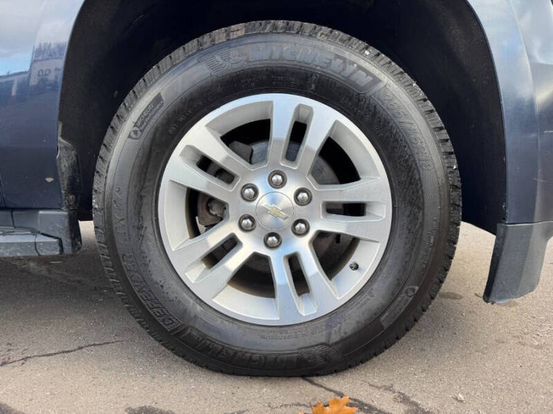 2018 Chevrolet Suburban LS