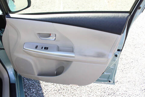 2014 Toyota Prius v Three