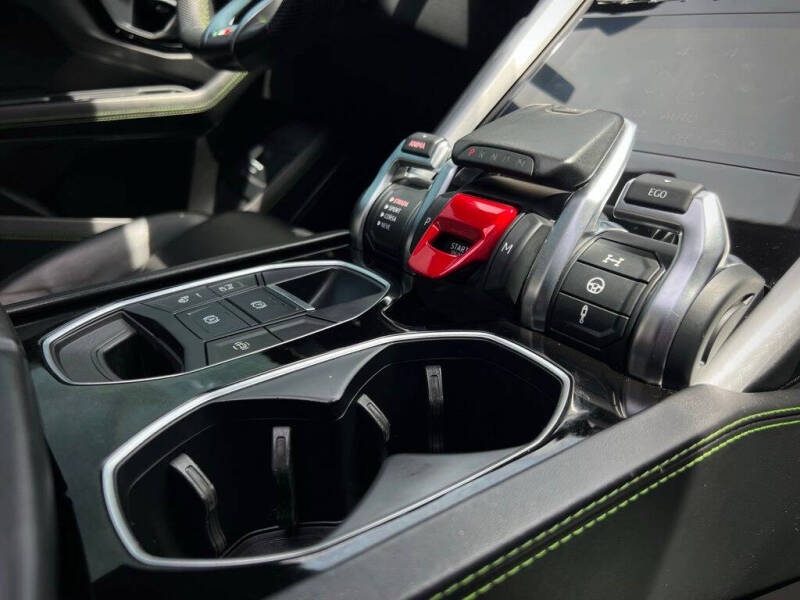 2022 Lamborghini Urus