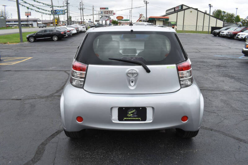 2013 Scion iQ