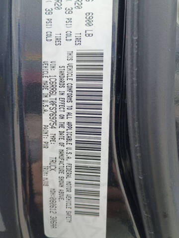 2015 RAM 1500 SLT